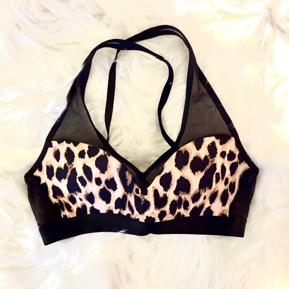 Victoria's Secret Incredible Medium Support Plunge Sports Bra 32B